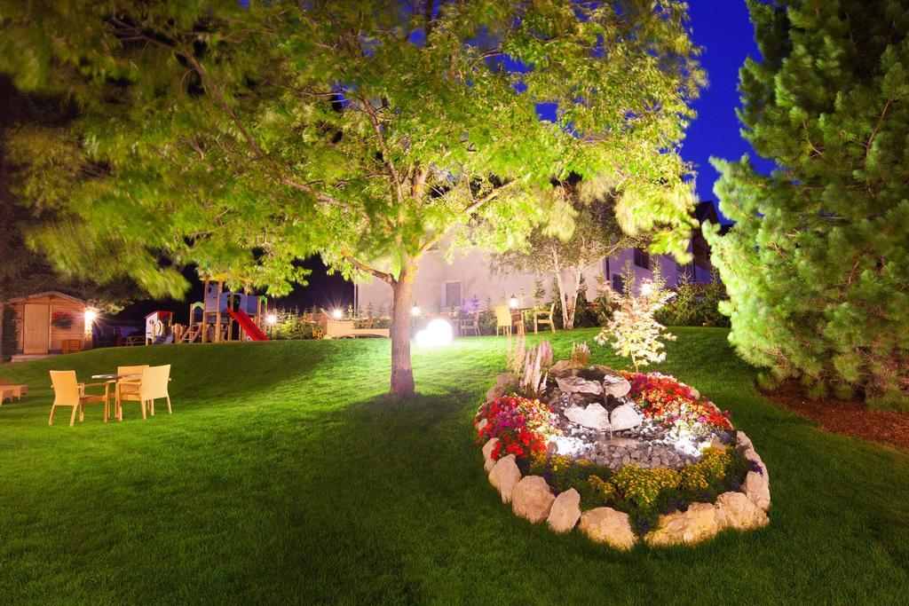 Hotel Villa Eden Corvara In Badia Exterior foto
