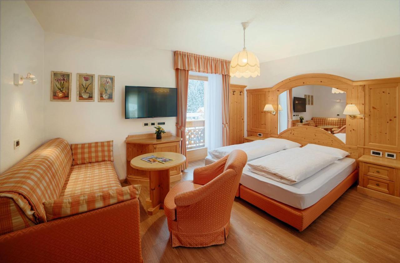 Hotel Villa Eden Corvara In Badia Exterior foto